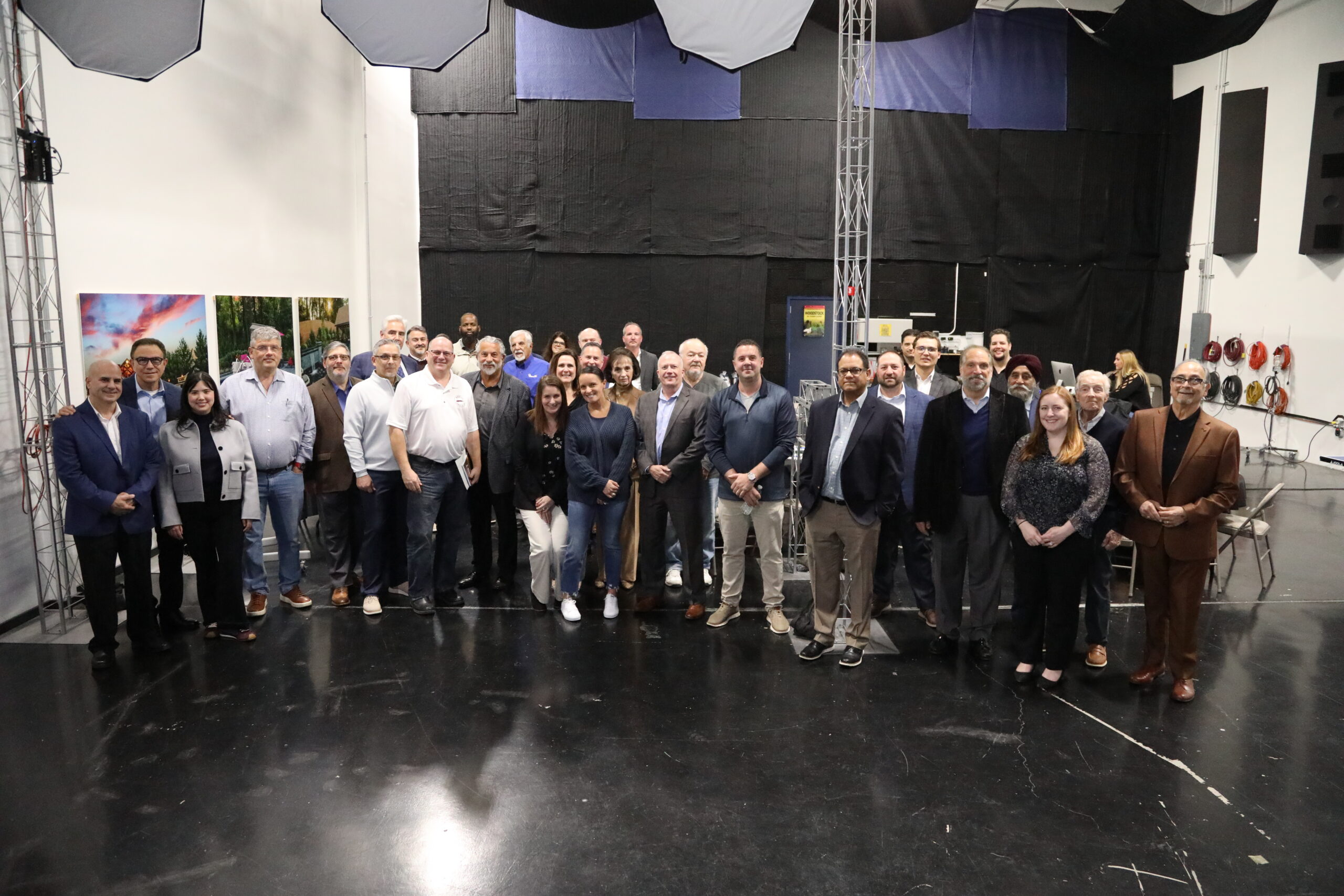 Ignite Connector Series – April Meeting at Lorraine Gregory Communications